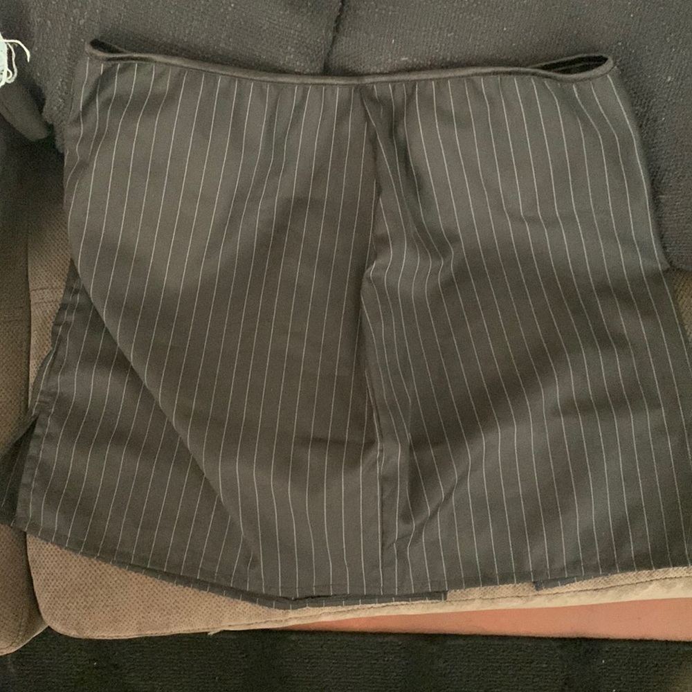 Black white seam